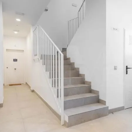 Appartement Fresh & Stylish With Parking By Rems Málaga