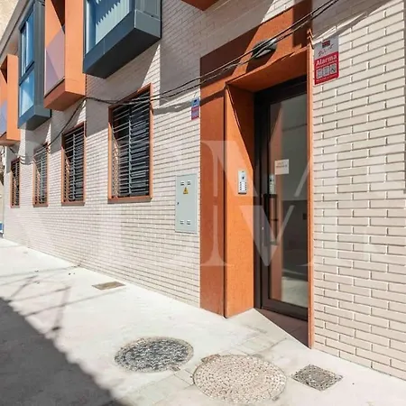 Fresh & Stylish With Parking By Rems Appartement